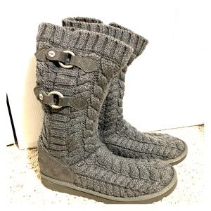 Uggs woven knit boots